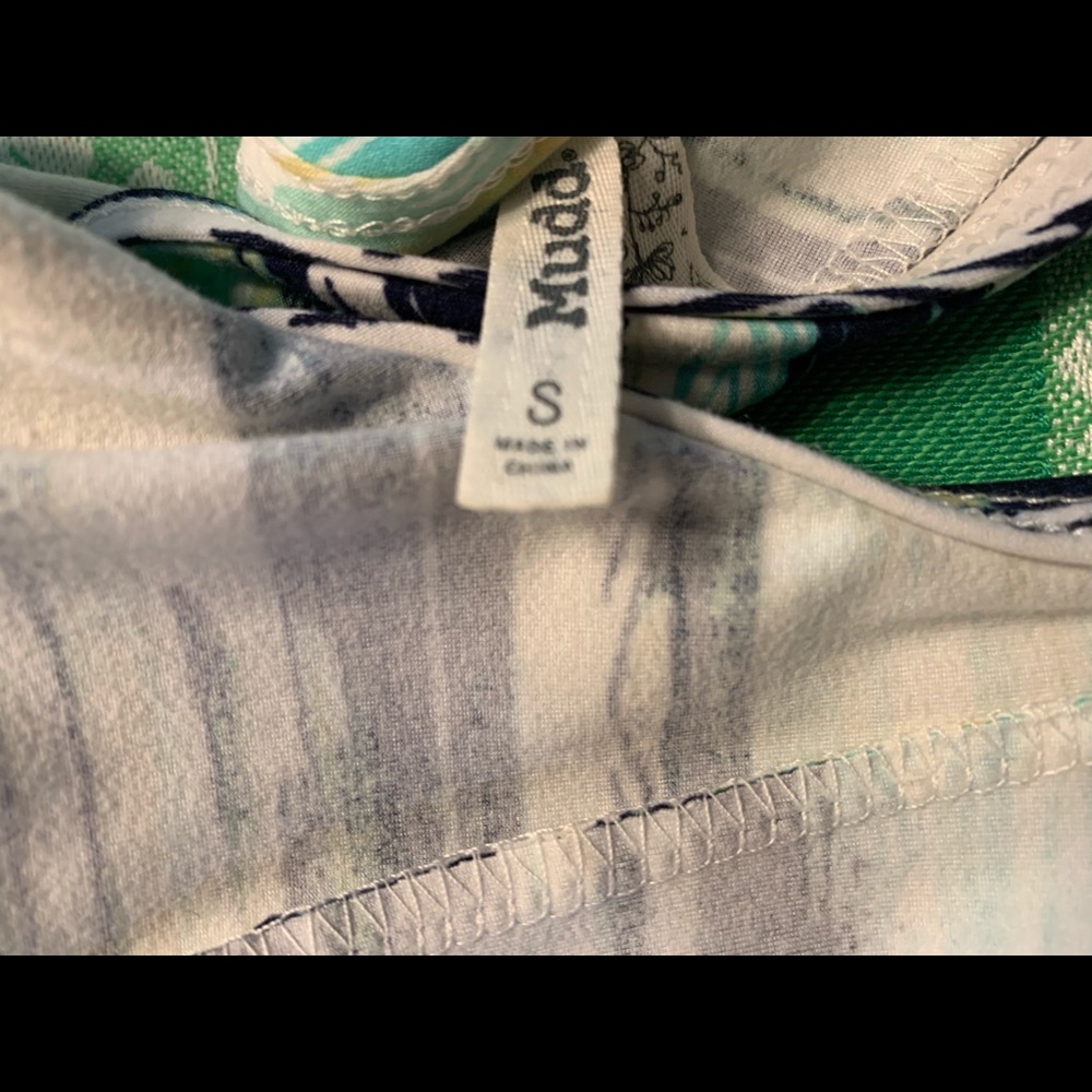 Summery Multi Color Sundress - Picture 5 of 5